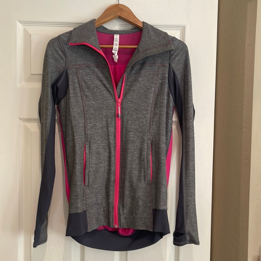 Lululemon Athletica | Tadasana Jacket Mesh pink and grey